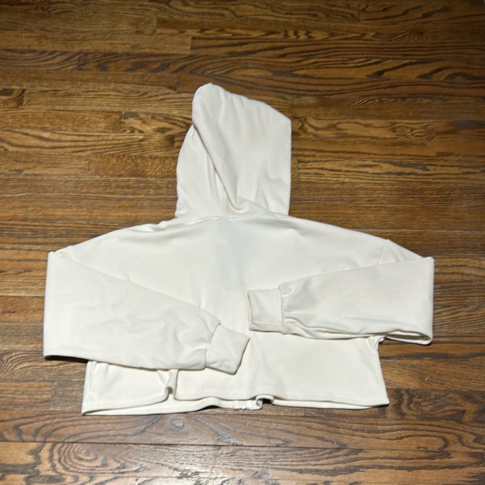 New Soft Cozy Cream Cropped Hoodie - Picture 6 of 7